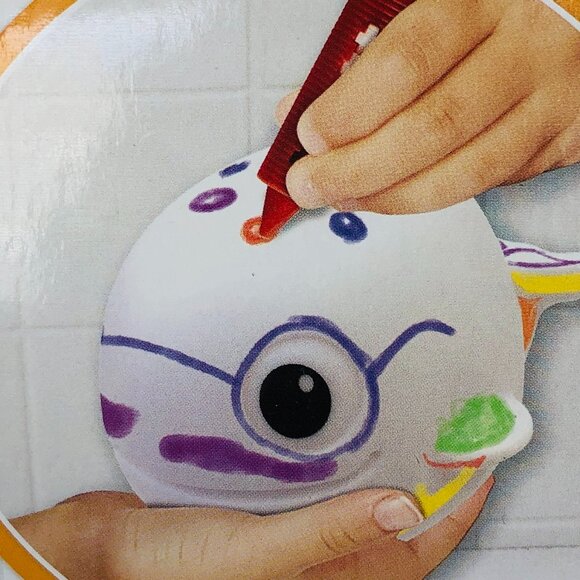 Alex Color Me Clean! Bath Drawing Toy w/Bath Crayons(Bilingual)New in Box Age 2+ - Picture 13 of 14